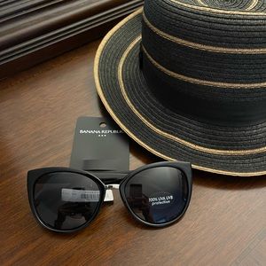 New Banana Republic Women’s Sun Glasses - 100% UVA UVB protection.